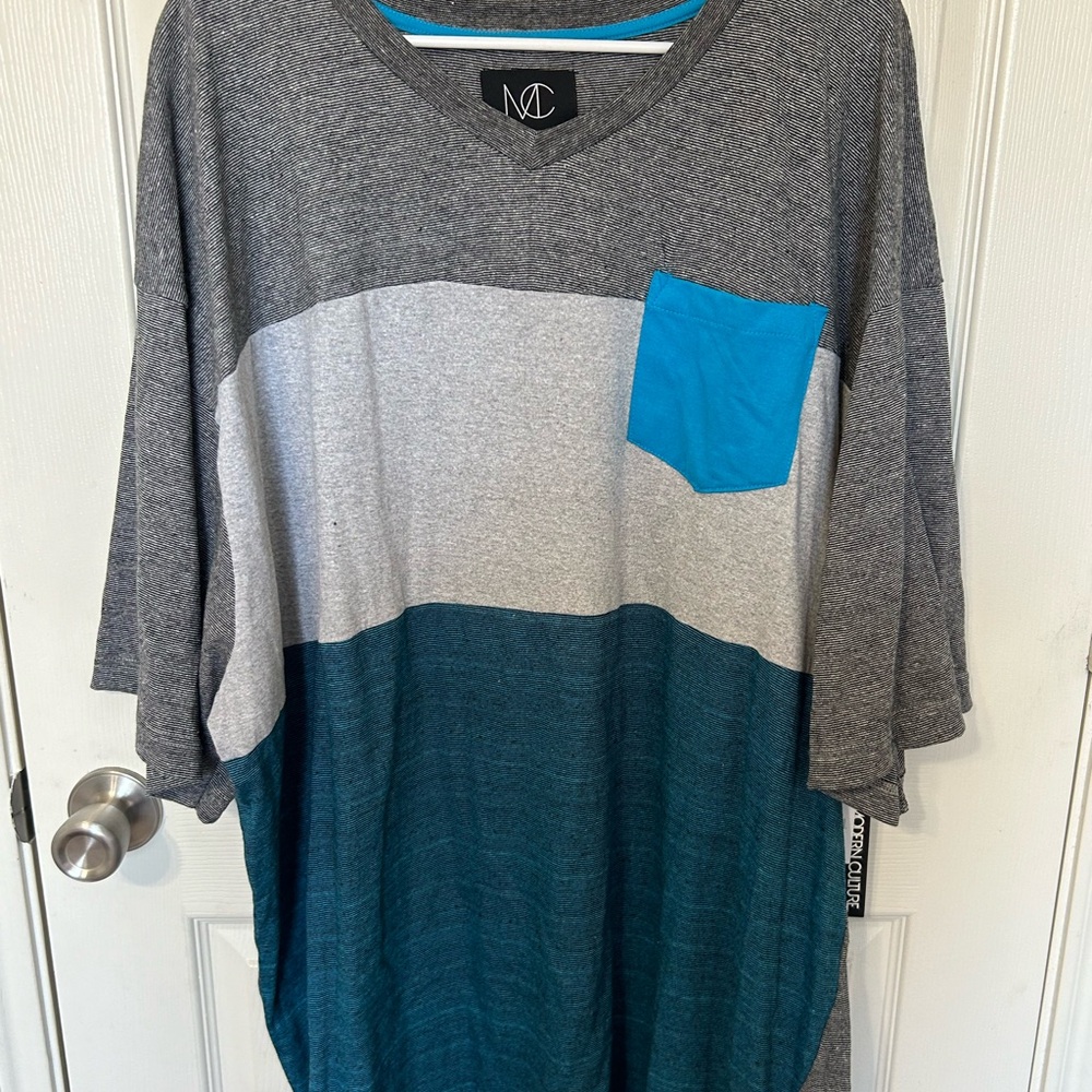 MC Men's Gray and Teal Short Sleeve Tee